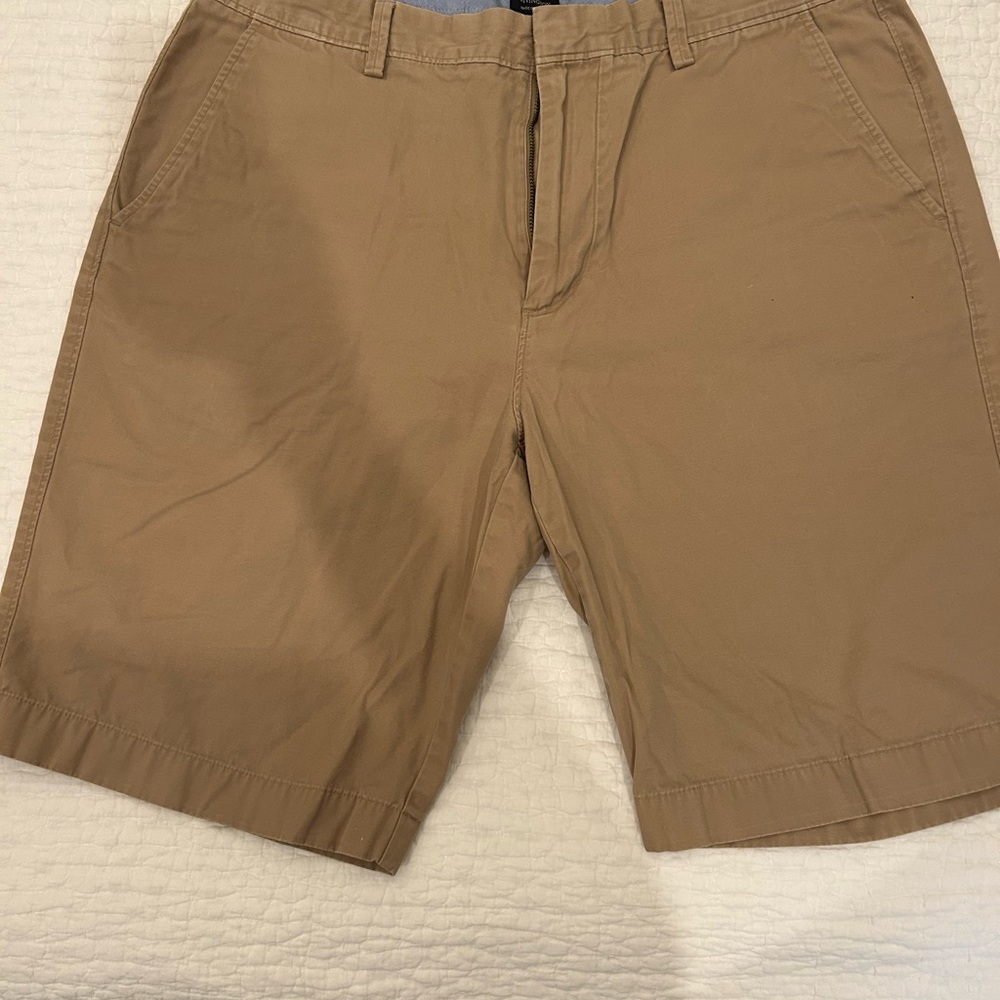 J. Crew Men's Flat Front Tan Shorts